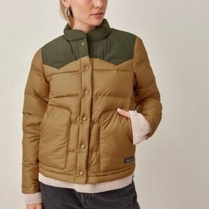 PATAGONIA WATER REPELLENT 700 FILL BIVY JACKET IN NEST BROWN/L